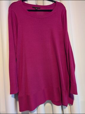 Cyrus Magenta Crewneck Long-Sleeve Sweater